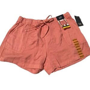 GAP Strawberry Ice Cargo Shorts with Elastic Waistband
